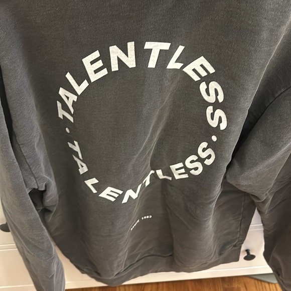 Talentless Heavyweight Circle Logo Hoodie - Steel Grey - Picture 9 of 9